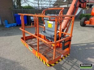 JLG 660SJ