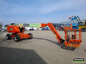 JLG 660SJ