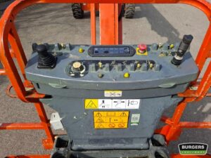 JLG 660SJ
