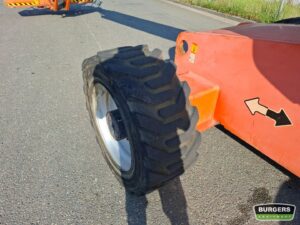 JLG 660SJ