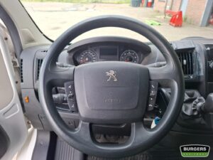 Peugeot Boxer 2.2 BlueHDi 120 L2H2 Premium