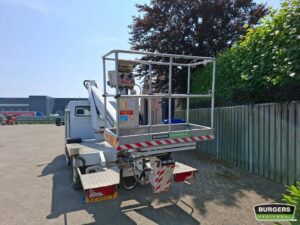 CMC PLA 210 Autohoogwerker 21m Mercedes