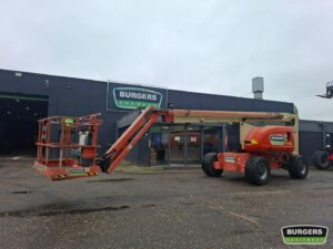JLG 800AJ