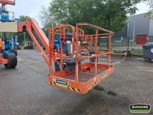 JLG 800AJ